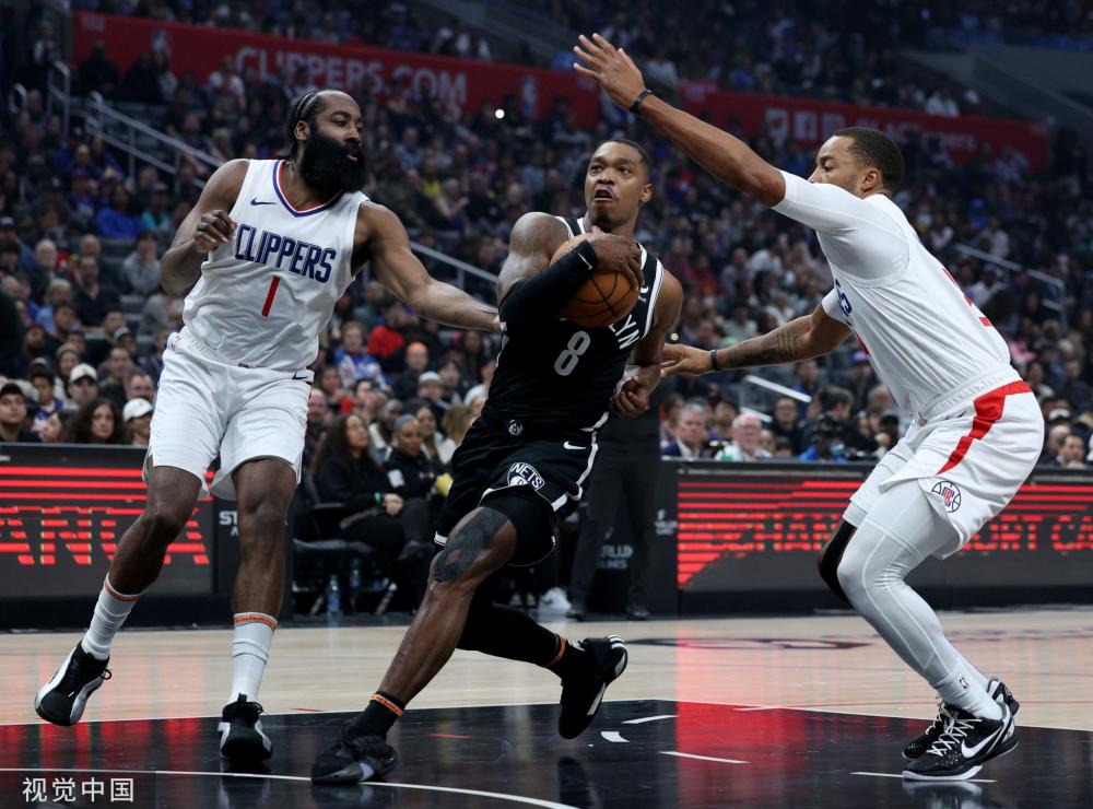 随着他因伤 随着他因伤