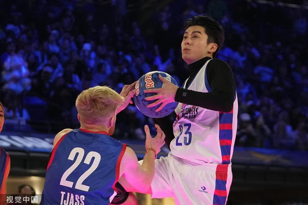 泛使用的V 泛使用的V