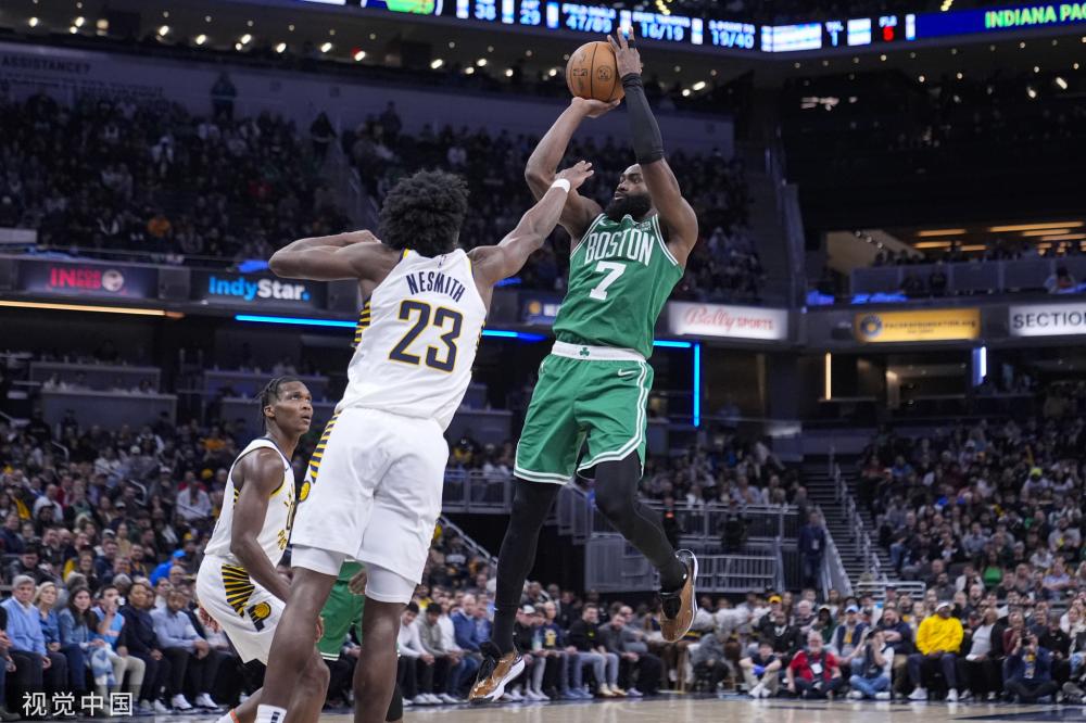 她是运动员 她是运动员